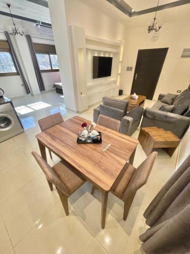 Villa Mira GuestHouse 2 - Downtown Central Amman - AL DIYRIH - image 4