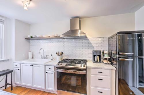 Cincinnati Vacation Rental 6 Mi to Downtown! in Cincinnati, USA