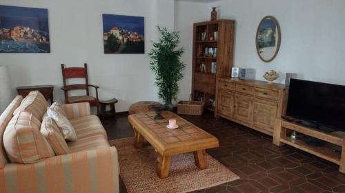 Amazing Seaside Apartment - San Luis de Sabinillas 2