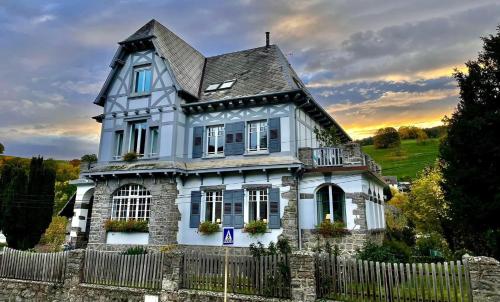 Chambres d'hôtes Les Ecrins - Chambre d'hôtes - Orbey