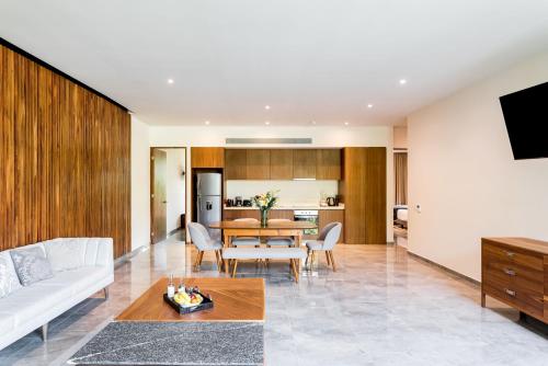 Tulum City Apartment D-101 - Tap to explore photos