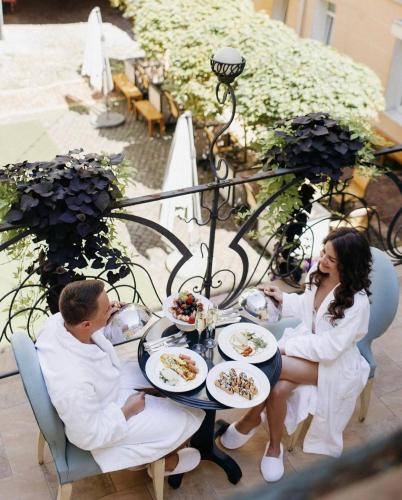 Vozdvyzhensky Boutique Hotel - image 2