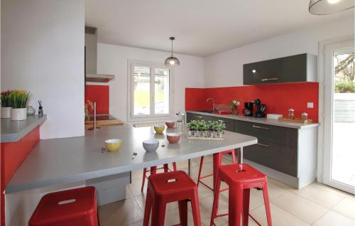 Beautiful Home In Malataverne With Kitchen