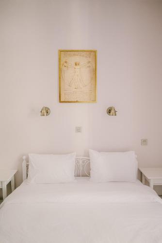 Deluxe Double Room with Balcony 1st Floor image 3