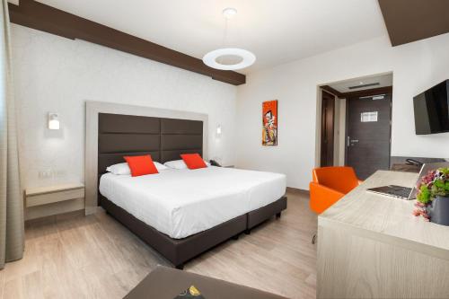 1 queen bed