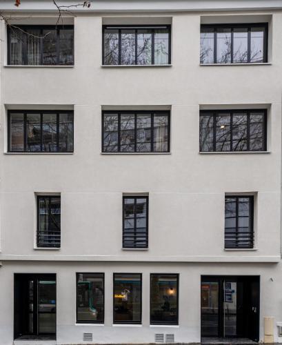 Beau M Paris - image 6