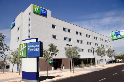 Holiday Inn Express Madrid-Getafe, an IHG Hotelpension, Unterkunft in Getafe