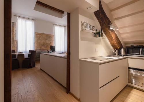 Home Venice Apartments - Rialto 4, Venecia (foto 3)