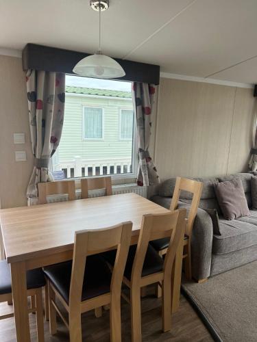 3 Bed Platinum Caravan PRESTHAVEN SANDS