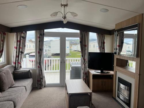 3 Bed Platinum Caravan PRESTHAVEN SANDS