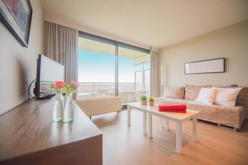 Golf 12, Ostende
