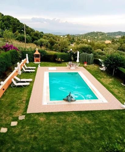  Even Ezer Corfu with swimming pool in Pouládes