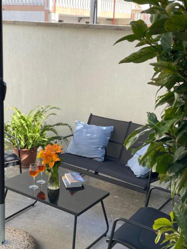 ระเบียง/ชานเรือน, Apartment Jukic in สเวติ ฟิลิป อี ยาคอฟ