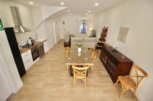 gedeelde lounge/tv-ruimte, Casa Verata in Losar De La Vera