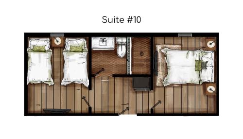 Two Bedroom-Queen in Master. Heart of Downtown Vista in Vista, USA