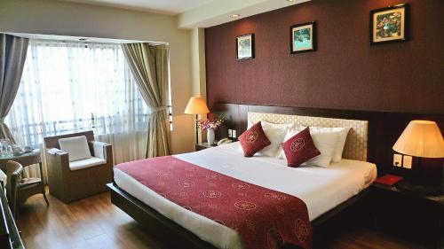 Superior Double Room with Sea View image 4