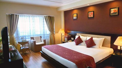 Superior Double or Twin Room image 2