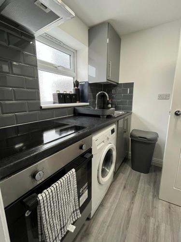кухня, Apartment in St Denys in Portswood