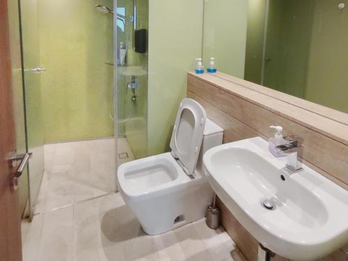 Luxury 2BR Home in Vortex Stunning KL Tower View Free WiFi, Kuala Lumpur (photo 11)