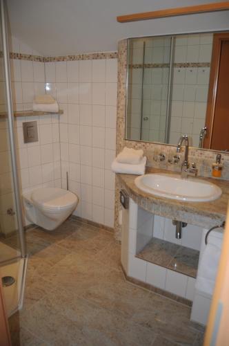 Hotel Pension Blumenbach - image 12