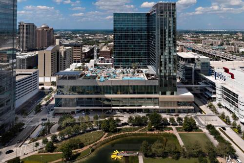 Marriott Marquis Houston