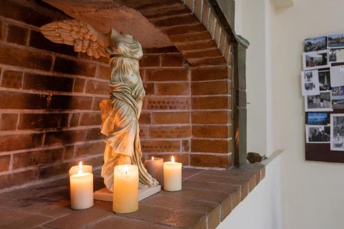 Jo Marinis Rooms - main image