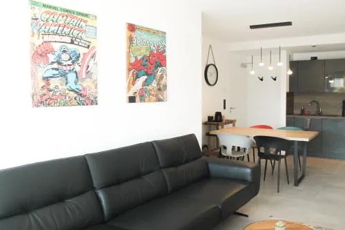 Marvel-Apartment - für Freunde & Familien, stadtnah, Parkplatz, E-Ladestation, Gitterbox für Fahrräder, Fitnessstudio, digitale Gästemappe mit Restaurant- und Unternehmenstipps in Koblenz, Deutschland