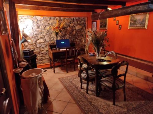 Agriturismo Alpi - Tap to explore photos