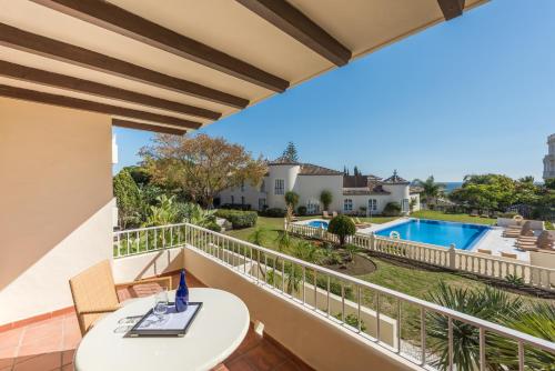 Las Dunas Suites & Apartments