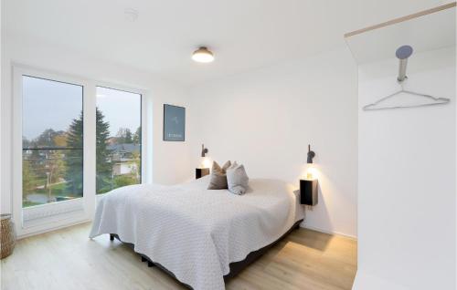 Beautiful apartment in Lembruch-Dmmer See with 2 Bedrooms, WiFi and Indoor swimming pool