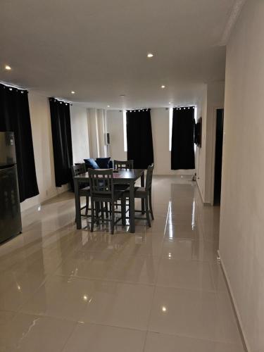 THE VIEW APPARTMENTS in โอโตรบันดา