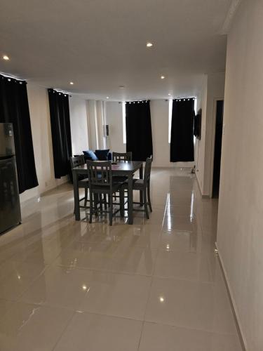 THE VIEW APPARTMENTS in โอโตรบันดา