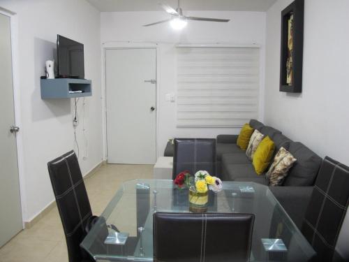 DEPARTAMENTO DE 2 RECAMARAS EN PLAYA DEL CARMEN