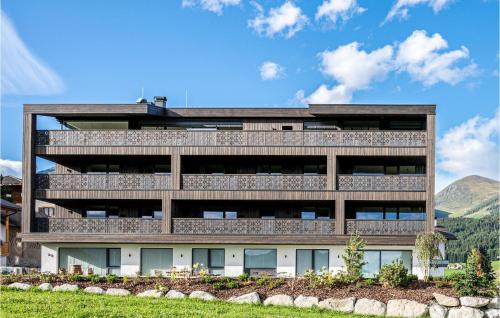  Beautiful apartment in Maranza with WiFi, 2 Bedrooms and Sauna in Meransen