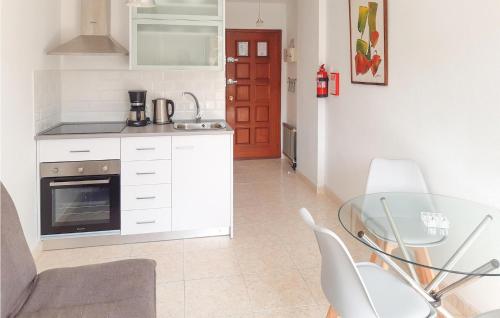 One-Bedroom Apartment in Las Chapas - image 12