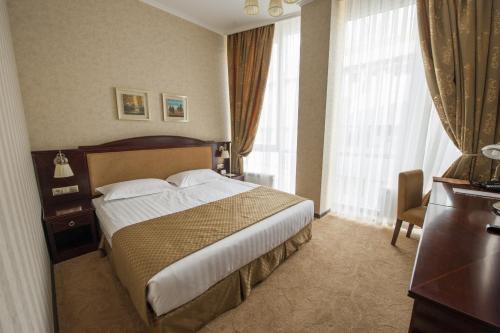 Hotel Sevan Plaza Set in a prime location of Rostov On Don, Hotel Sevan Plaza puts everything the city has to offer just outside your doorstep. The hotel offers guests a range of services and amenities designed to prov