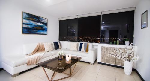 B&B Guayaquil - Puerto Santa Ana Luxury Suites Guayaquil - Bed and Breakfast Guayaquil