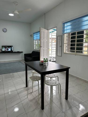 IBAI COTTAGE KUALA TERENGGANU (HOMESTAY) in Kuala Ibai