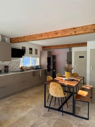 Maison 6 places, en plein cœur de l’Ariège, proche ski et nature