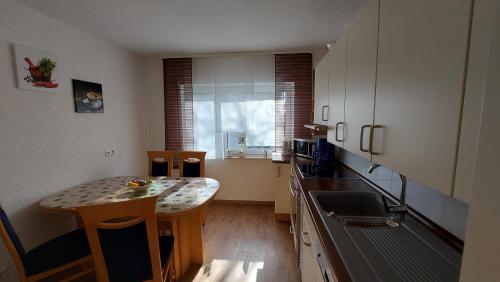 ห้องครัว, Ferienwohnung Bad Rappenau in บาด ราพเพินเนา