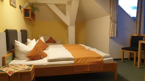 Hotel Regenbogenhaus - image 12