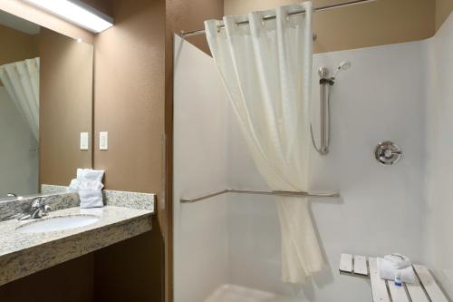 Sonesta Essential Fairmont – Fairmont, WV