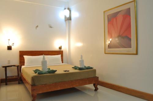 CocoLoco Boracay Beach Resort Room Type - Standard Room with Garden View