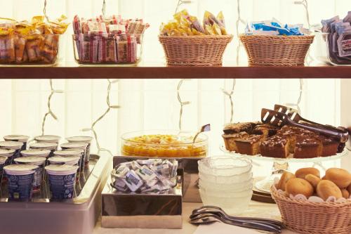 Hotel Commercio & Pellegrino - image 8