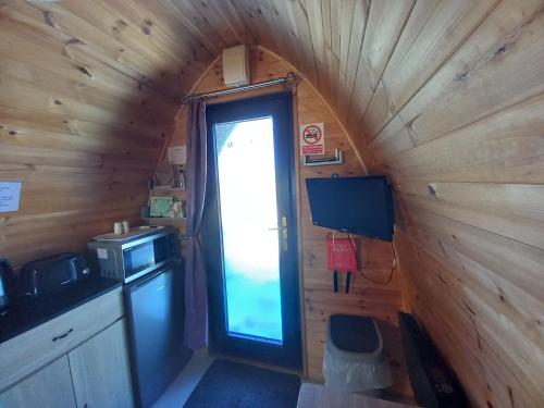Hillside Camping Pods and Shepherd's Hut