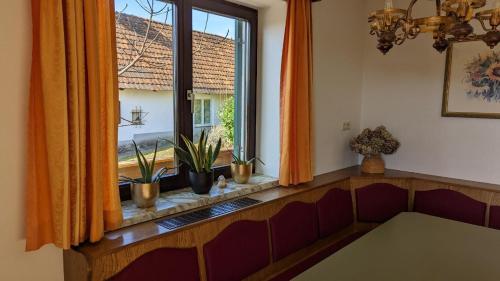 Ursteirerhof - Familie Kerschbaumer in Markt Hartmannsdorf