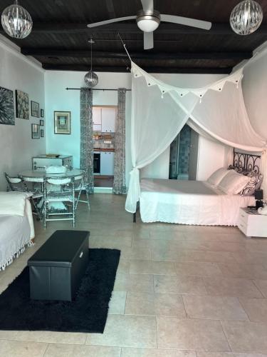  Studio S, Pension in Santa Teresa Gallura bei Lu Pultiddolu