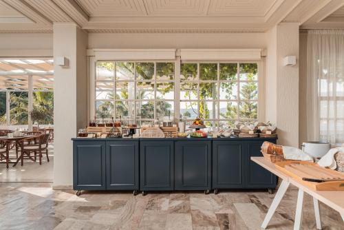 Restaurant, Ino Village Boutique Hotel & Suites in Samos City Center