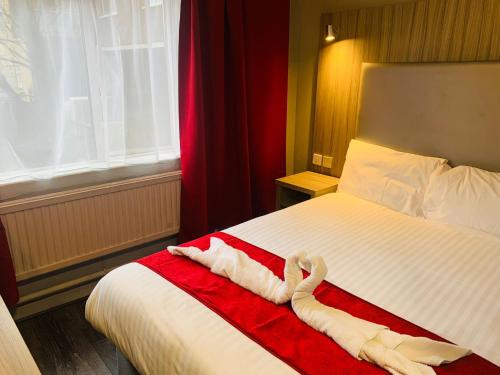 Hotel Lily - image 4