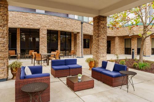 Faciliteiten, Courtyard by Marriott Sacramento Folsom in Folsom (CA)